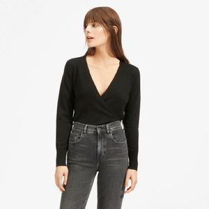 Everlane The Cashmere Wrap Sweater in Black